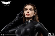 Load image into Gallery viewer, Catwoman: Anne Hathaway Bust

