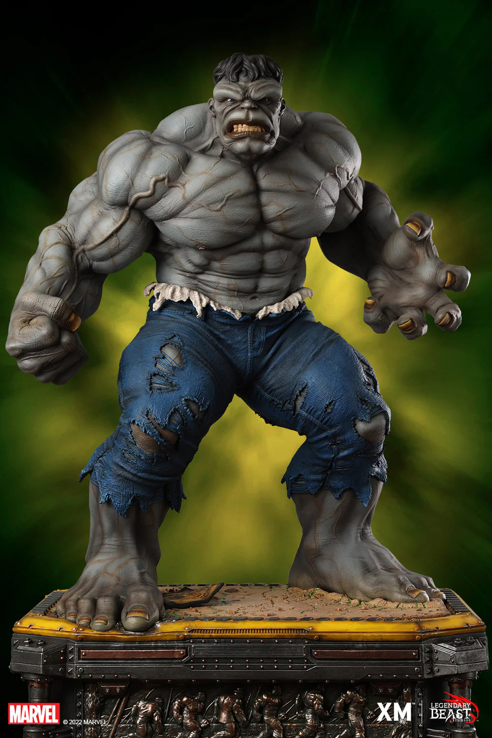 Hulk Grey Prestige Series 1/3 Scale Statue